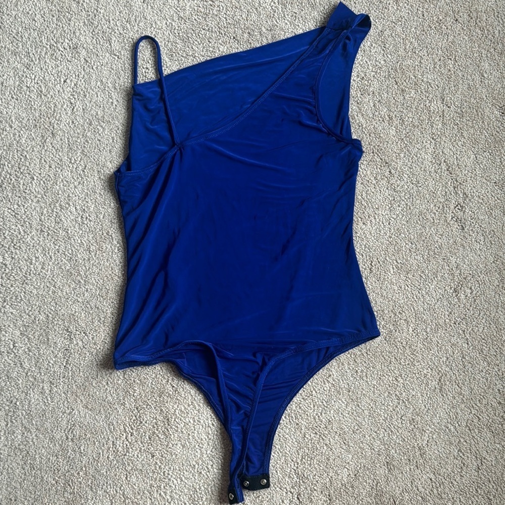 Blue One-Shoulder Swimsuit - Picture 3 of 3